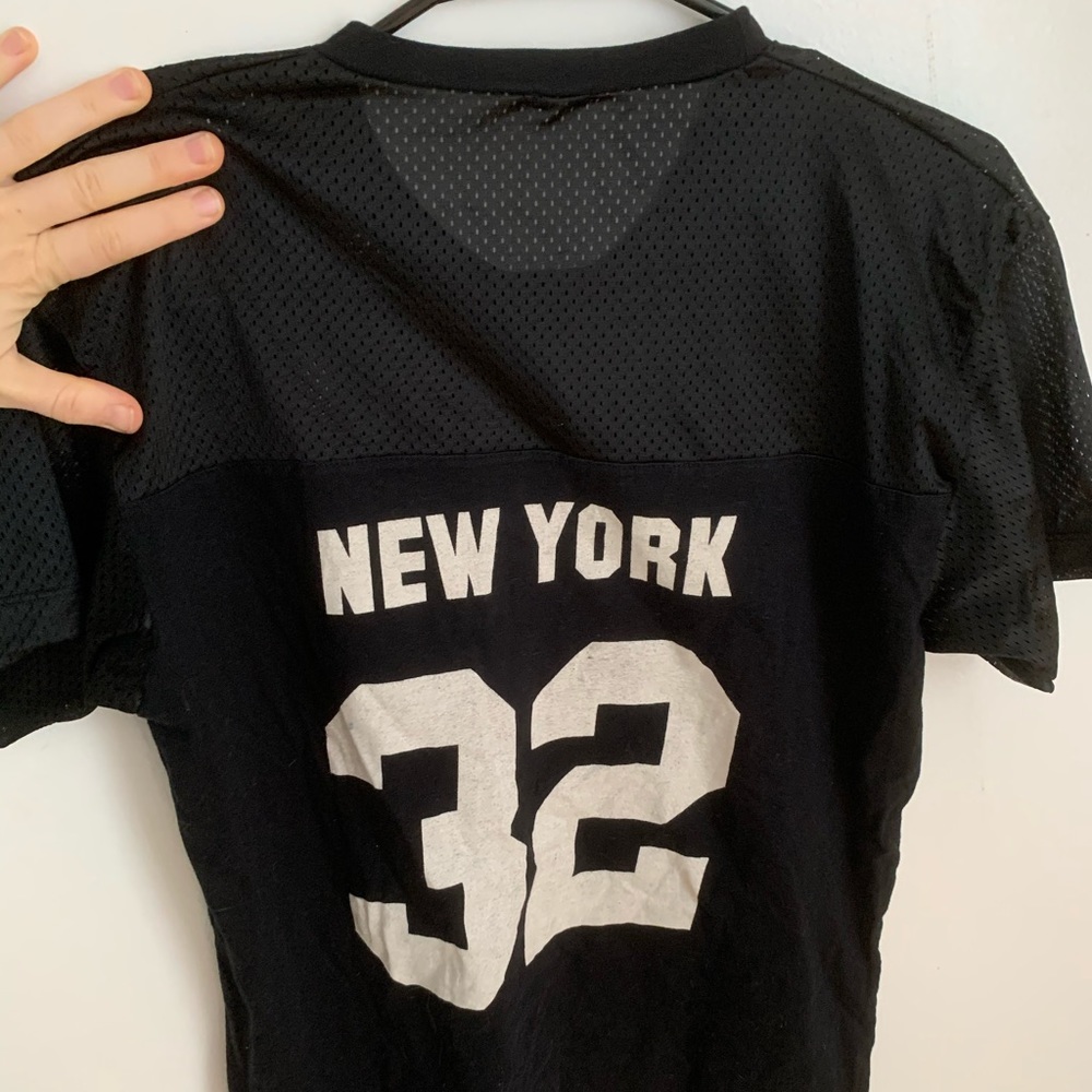Brandy Melville - John Galt NY 32 Shirt